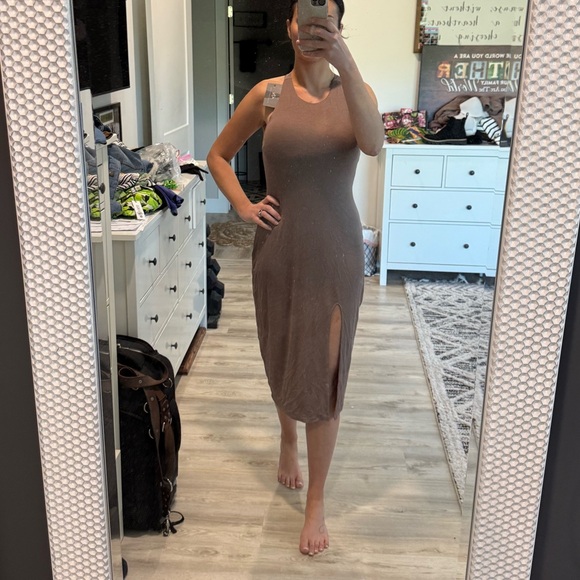 Klassy Network Brami Dress NWT - Large - Picture 4 of 4